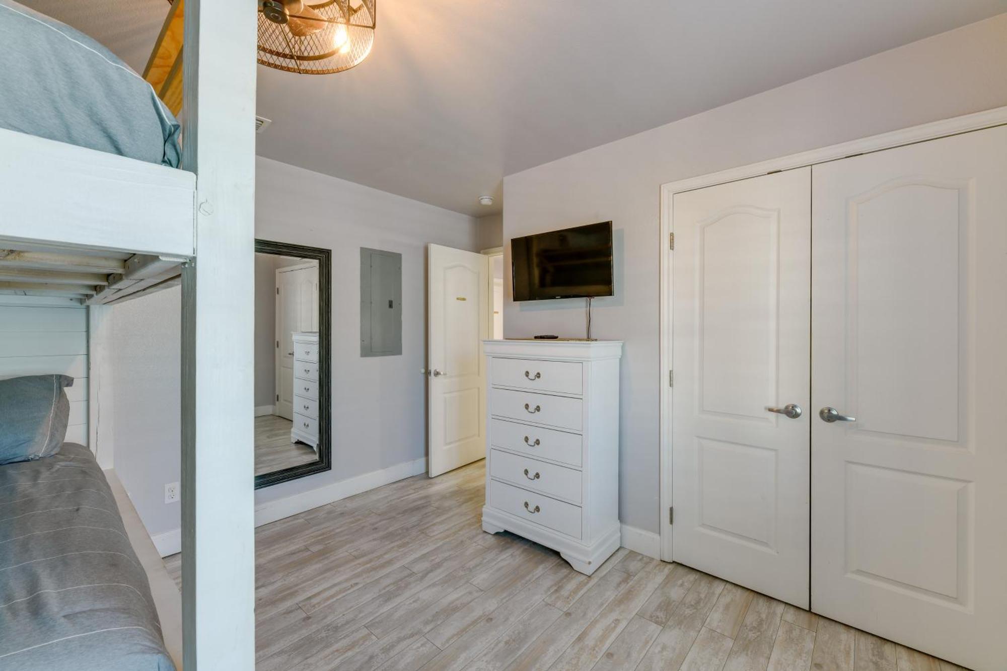 Trendy Port Aransas Home With Private Pool And Deck! Kültér fotó