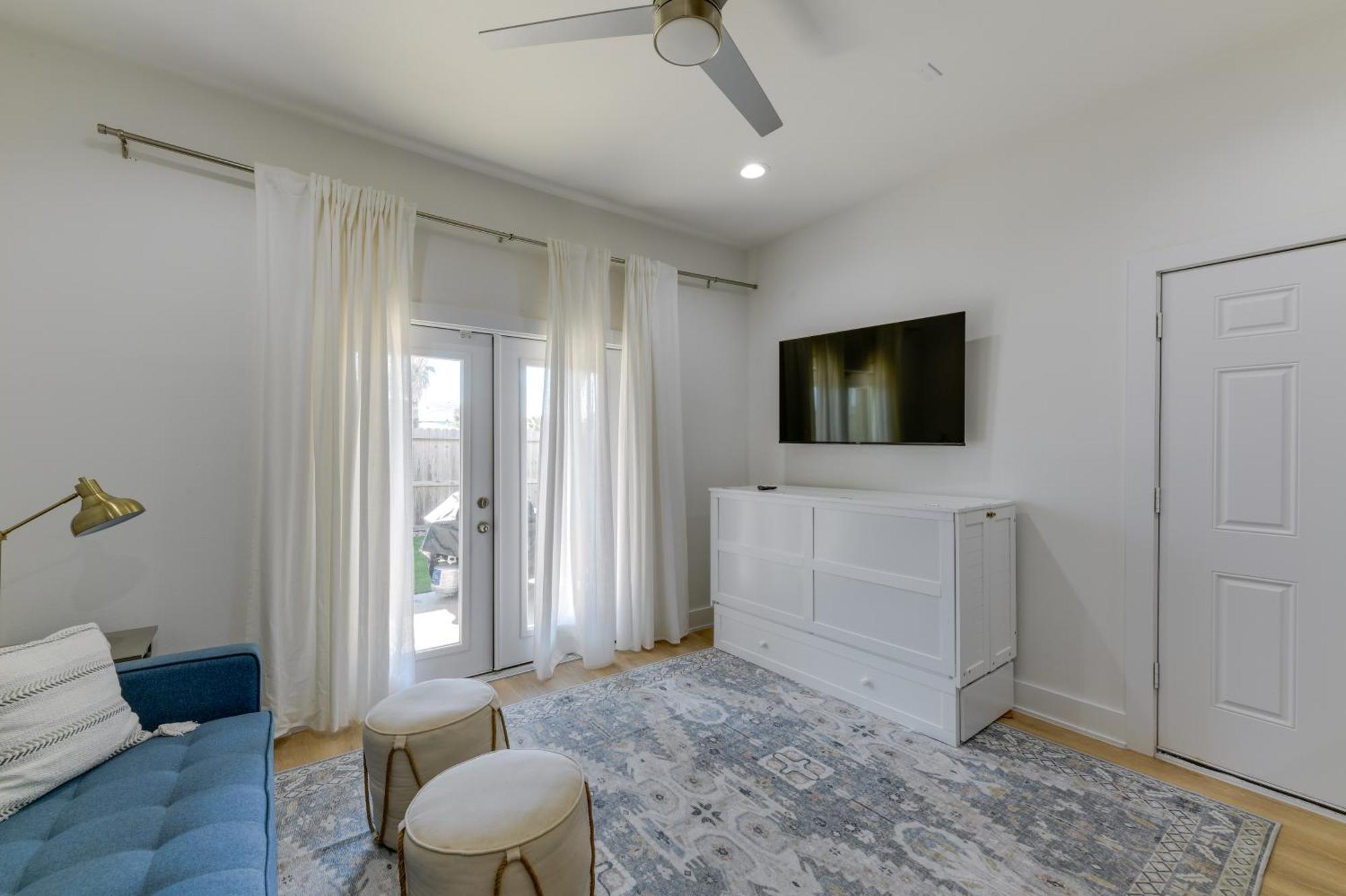 Trendy Port Aransas Home With Private Pool And Deck! Kültér fotó