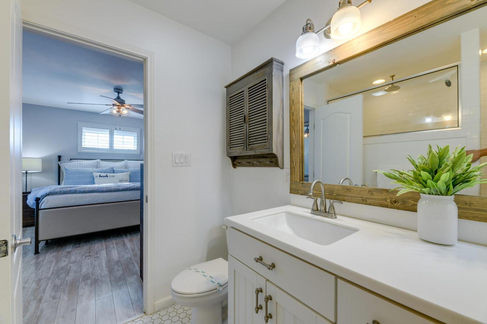 Trendy Port Aransas Home With Private Pool And Deck! Kültér fotó